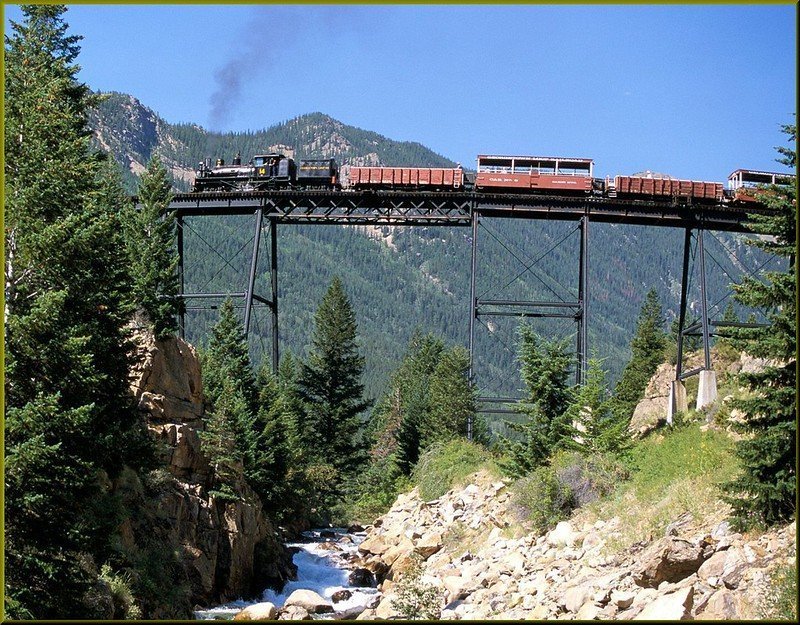 I 10 viaggi in treno più pericolosi del mondo: il Georgetown Loop Railroad